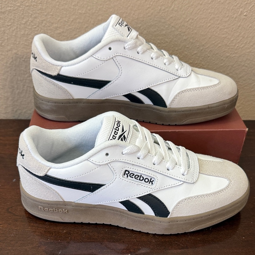 Reebok Women’s White and Black Forte Lounger Sneakers